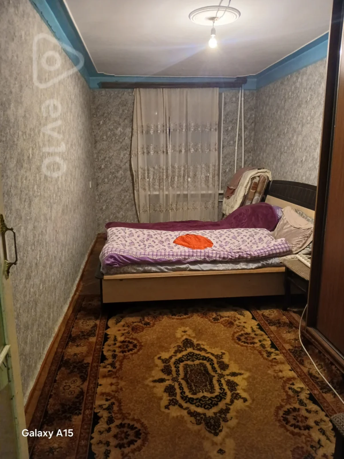 Kirayə verilir 2 otaqlı köhnə tikili 65 m²