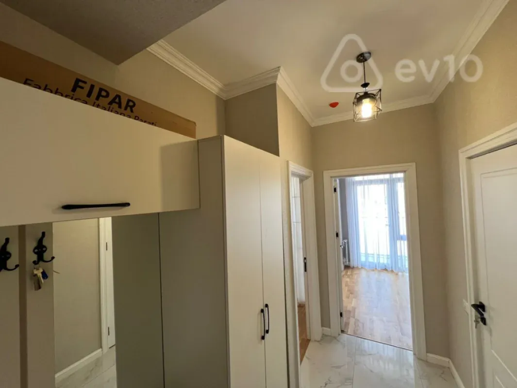 Kirayə verilir 2 otaqlı yeni tikili 75 m²