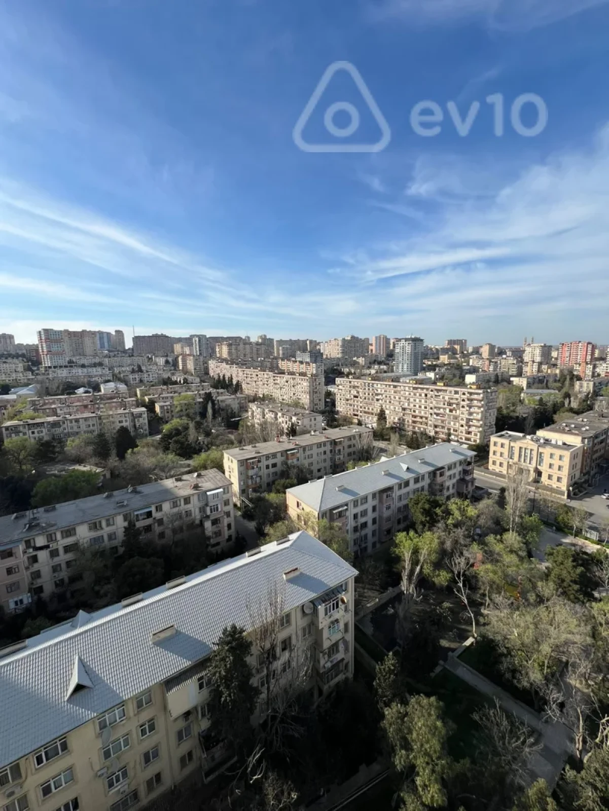 Kirayə verilir 2 otaqlı yeni tikili 75 m²