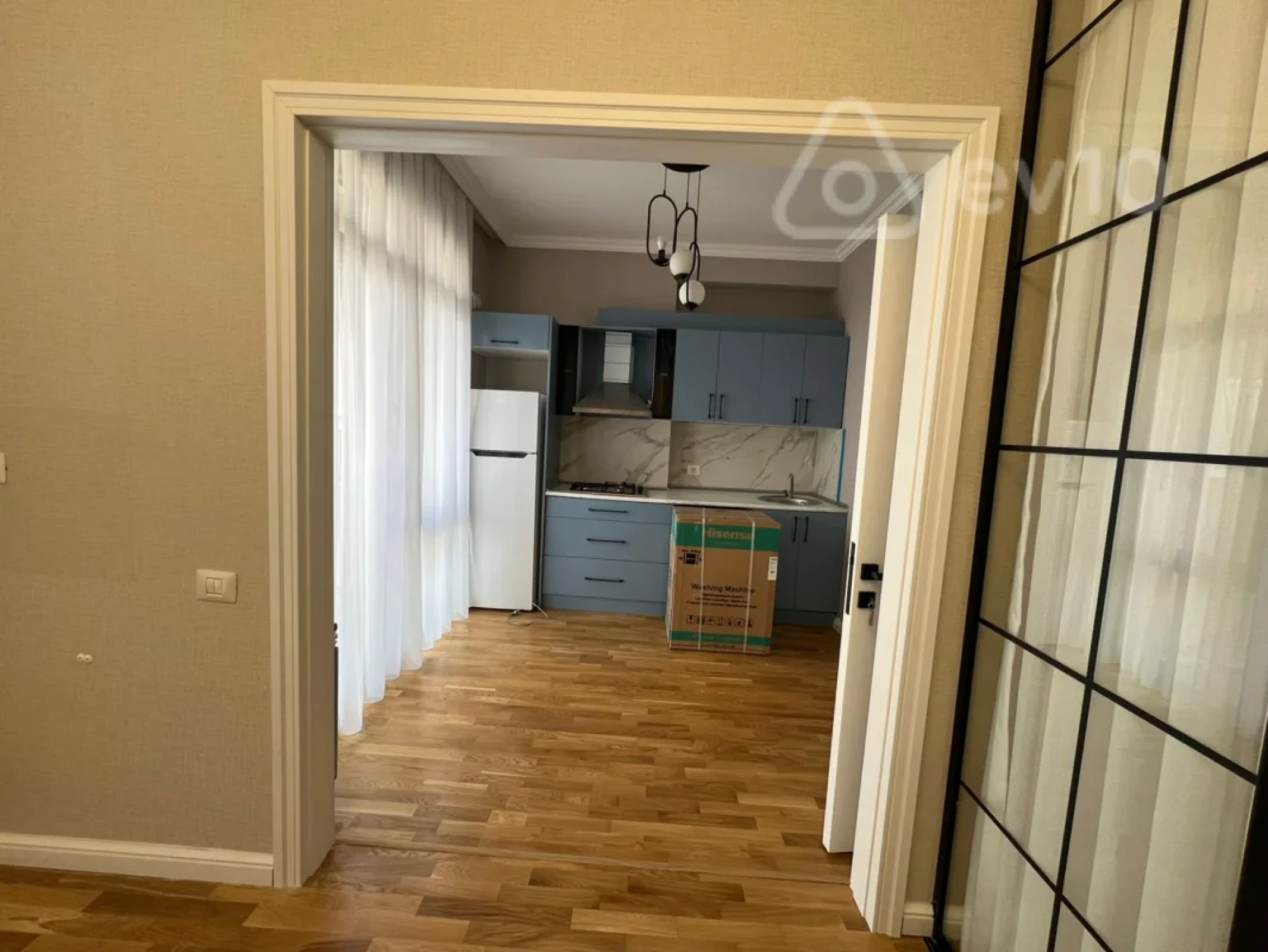 Kirayə verilir 2 otaqlı yeni tikili 75 m²