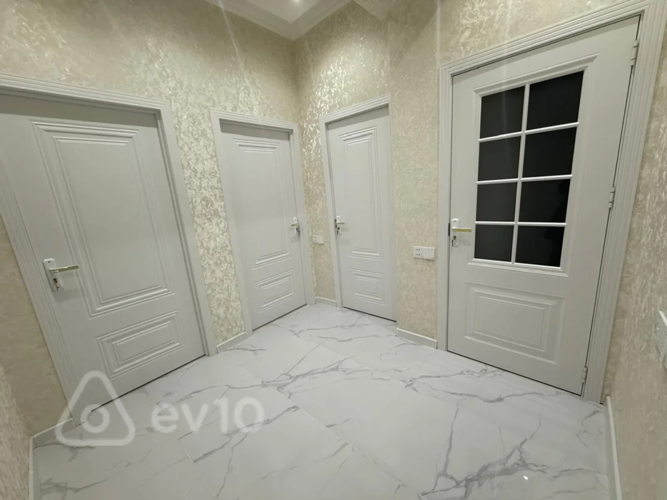 Satılır 2 otaqlı yeni tikili 50 m²