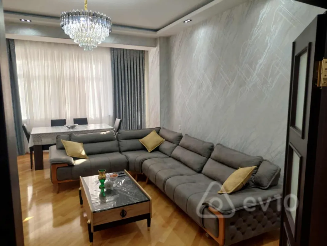 Satılır 3 otaqlı yeni tikili 120 m²