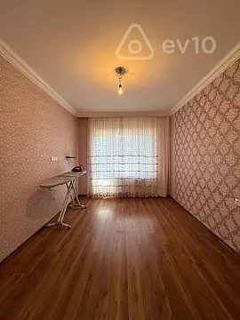 Kirayə verilir 4 otaqlı yeni tikili 150 m²