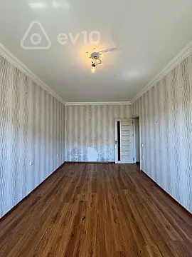 Kirayə verilir 4 otaqlı yeni tikili 150 m²