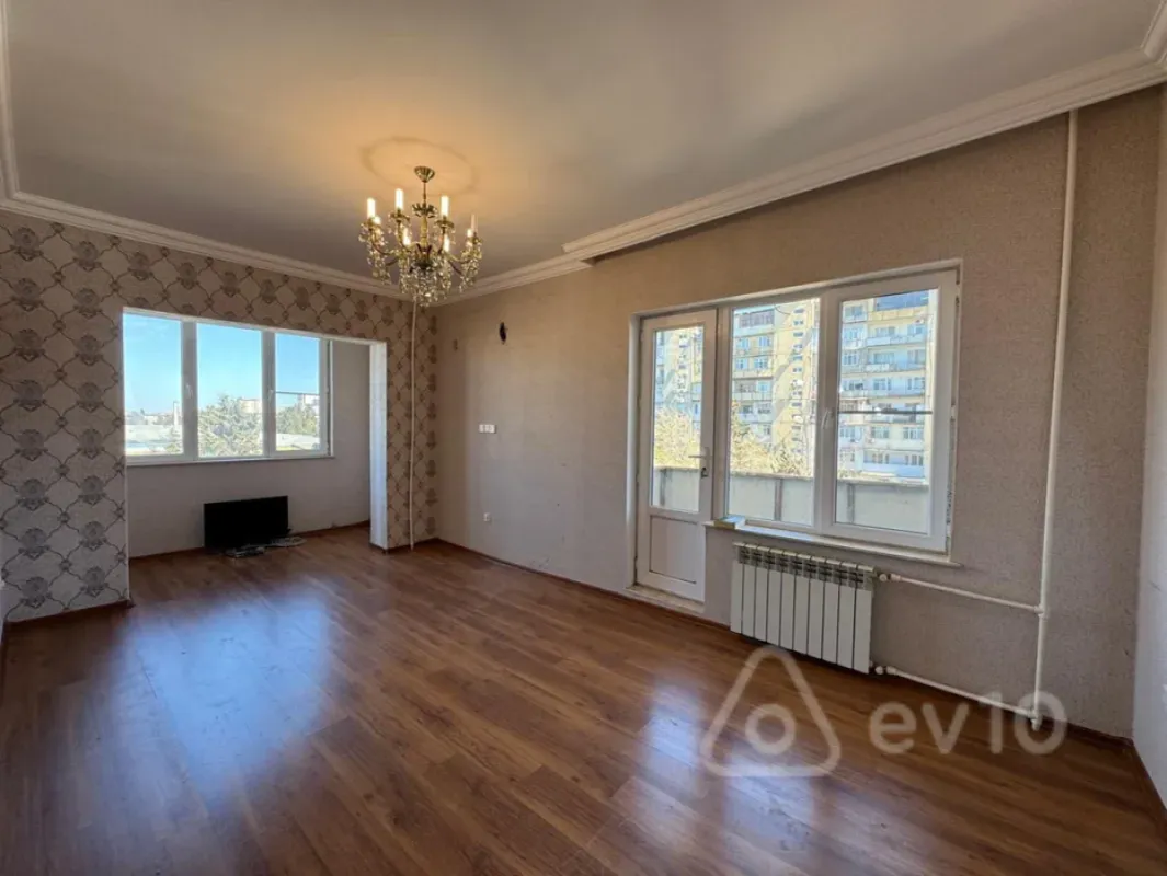 Kirayə verilir 4 otaqlı yeni tikili 150 m²