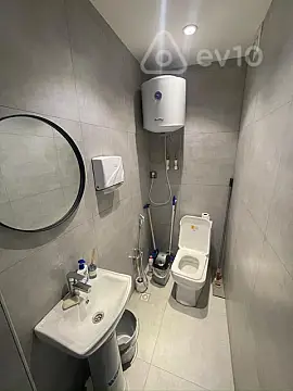 Kirayə verilir mənzil 42 m²