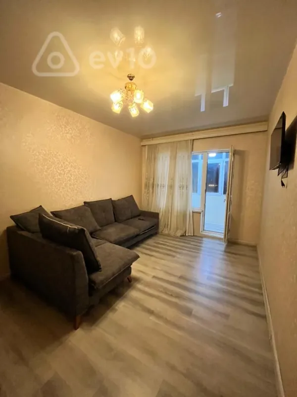 Kirayə verilir 3 otaqlı yeni tikili 90 m²