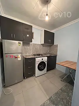 Kirayə verilir 1 otaqlı həyət evi 30 m² — Bakı, Binəqədi 1 otaq 30.00 m²