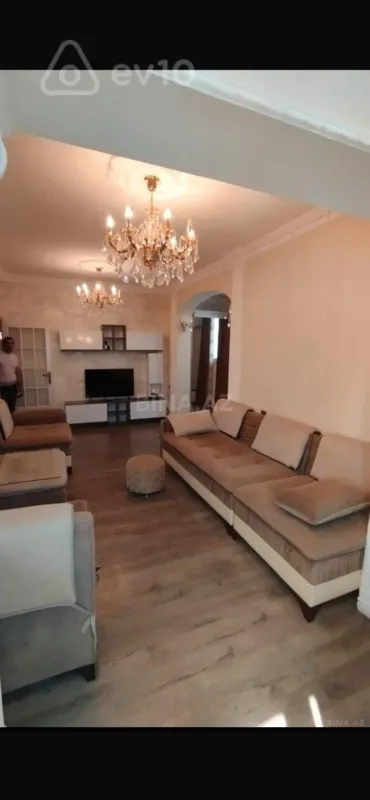 Kirayə verilir 1 otaqlı köhnə tikili 50 m²