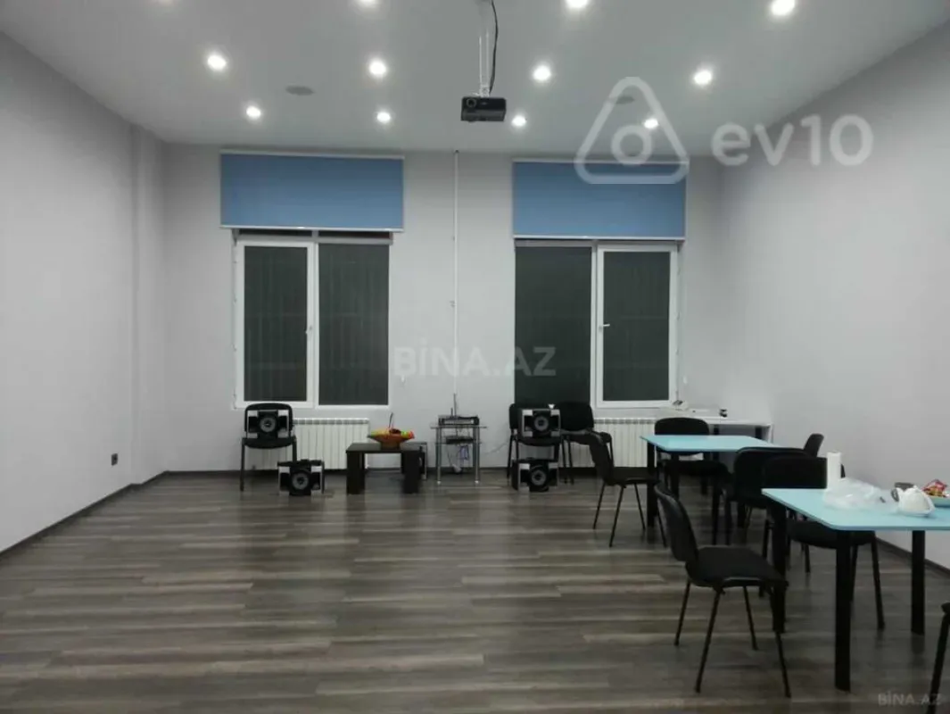 Kirayə verilir mənzil 300 m²