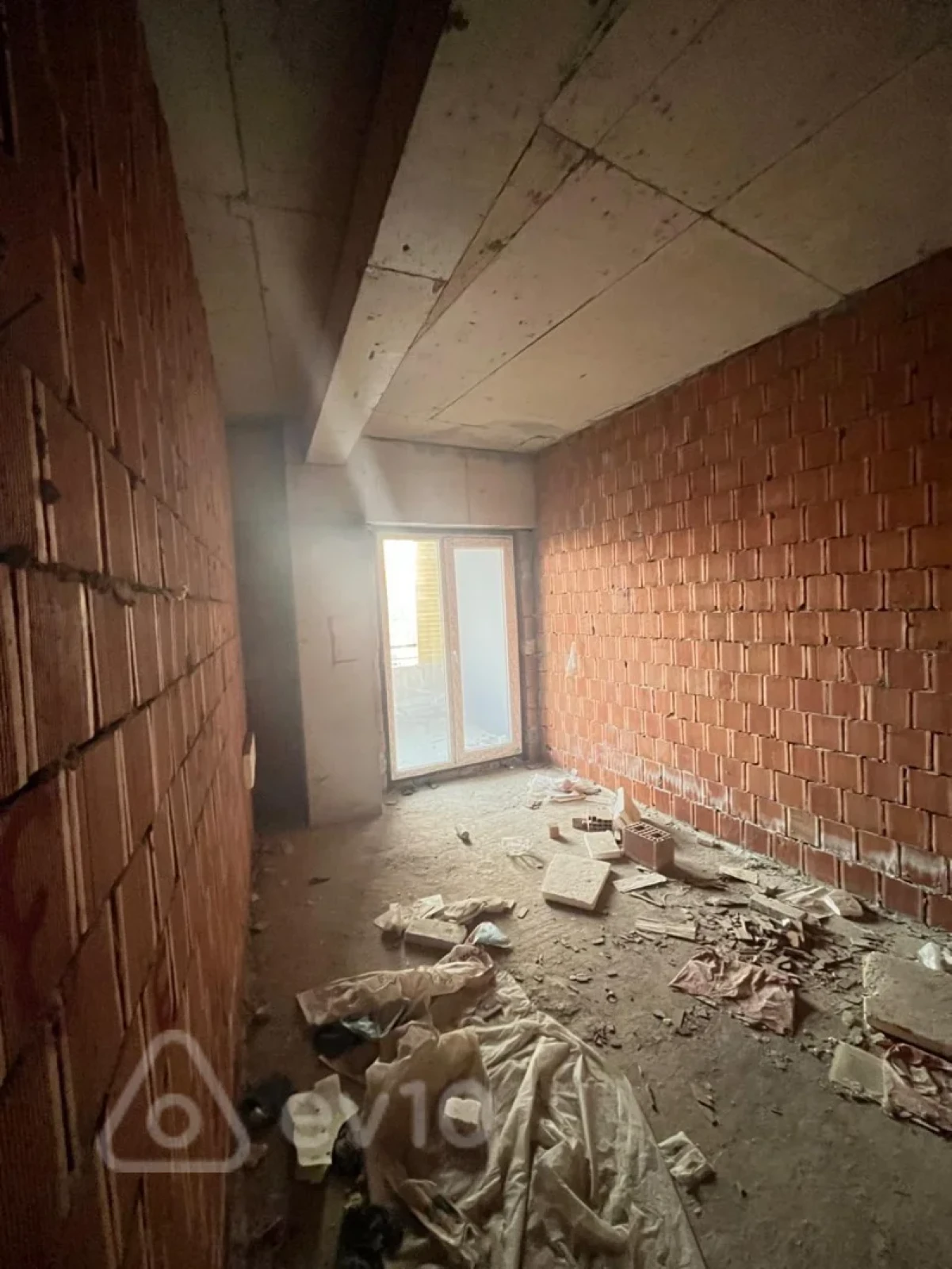 Satılır 2 otaqlı yeni tikili 89 m²