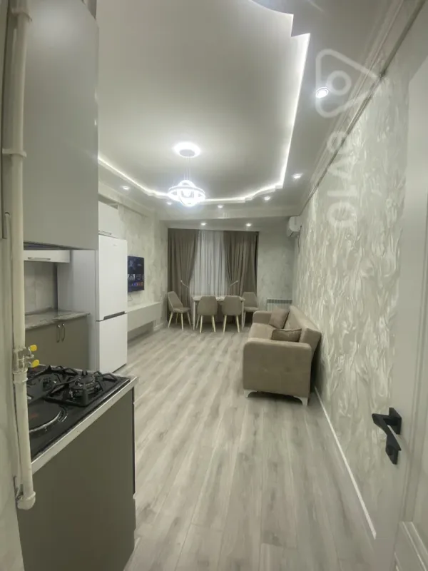 Kirayə verilir 2 otaqlı yeni tikili 60 m²