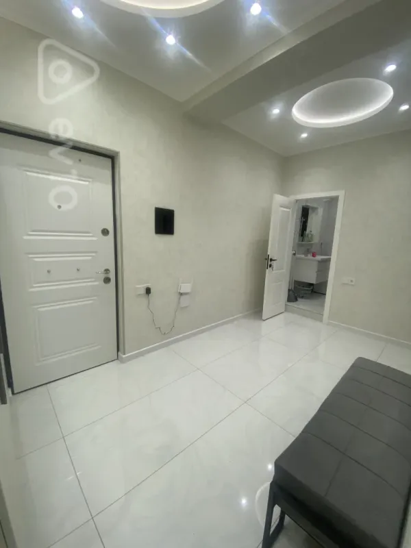 Kirayə verilir 2 otaqlı yeni tikili 60 m²