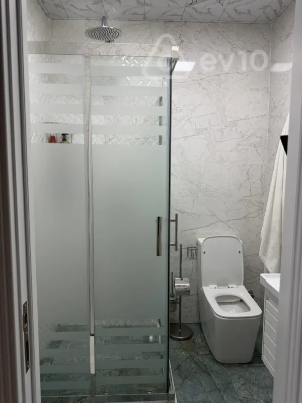 Kirayə verilir 2 otaqlı yeni tikili 75 m²