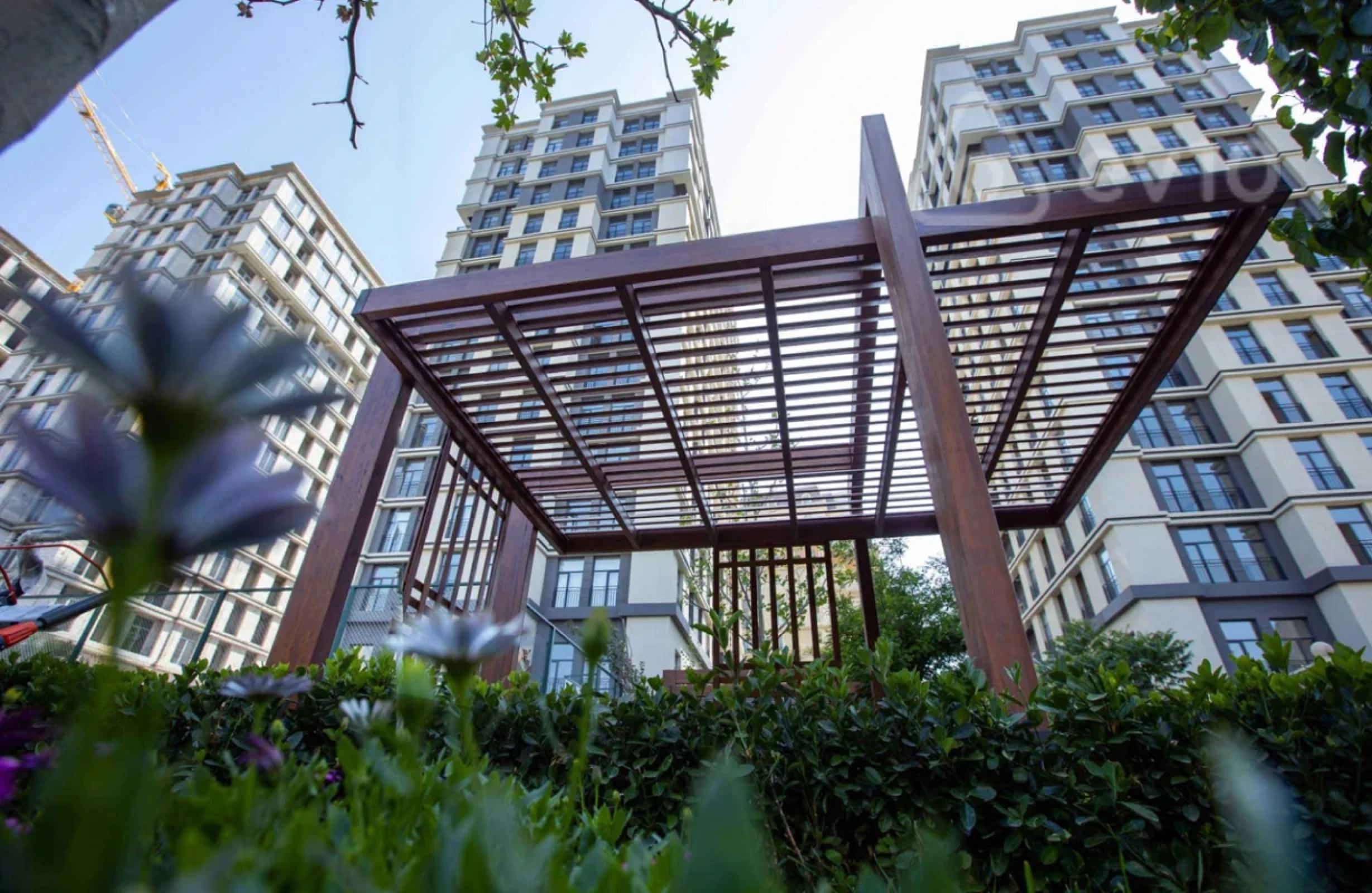 Kirayə verilir 2 otaqlı yeni tikili 75 m²