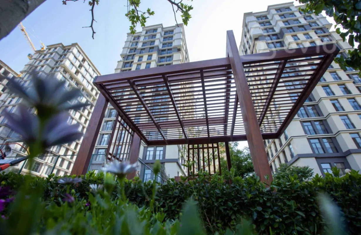 Kirayə verilir 2 otaqlı yeni tikili 75 m²