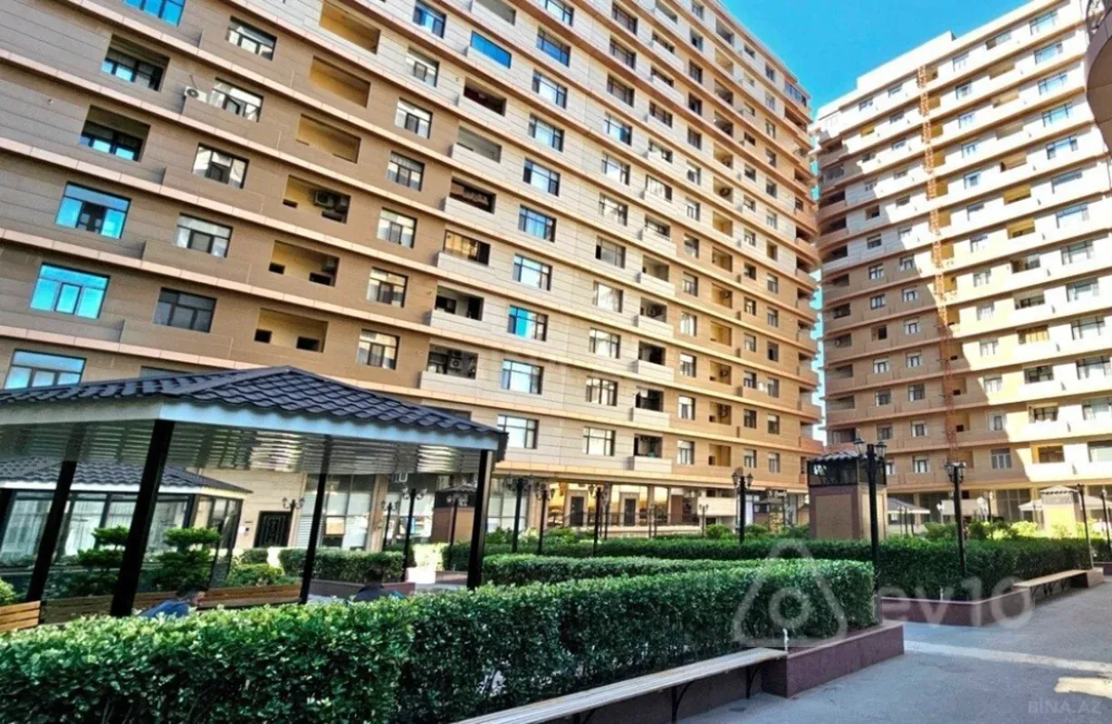Kirayə verilir 4 otaqlı yeni tikili 229 m²