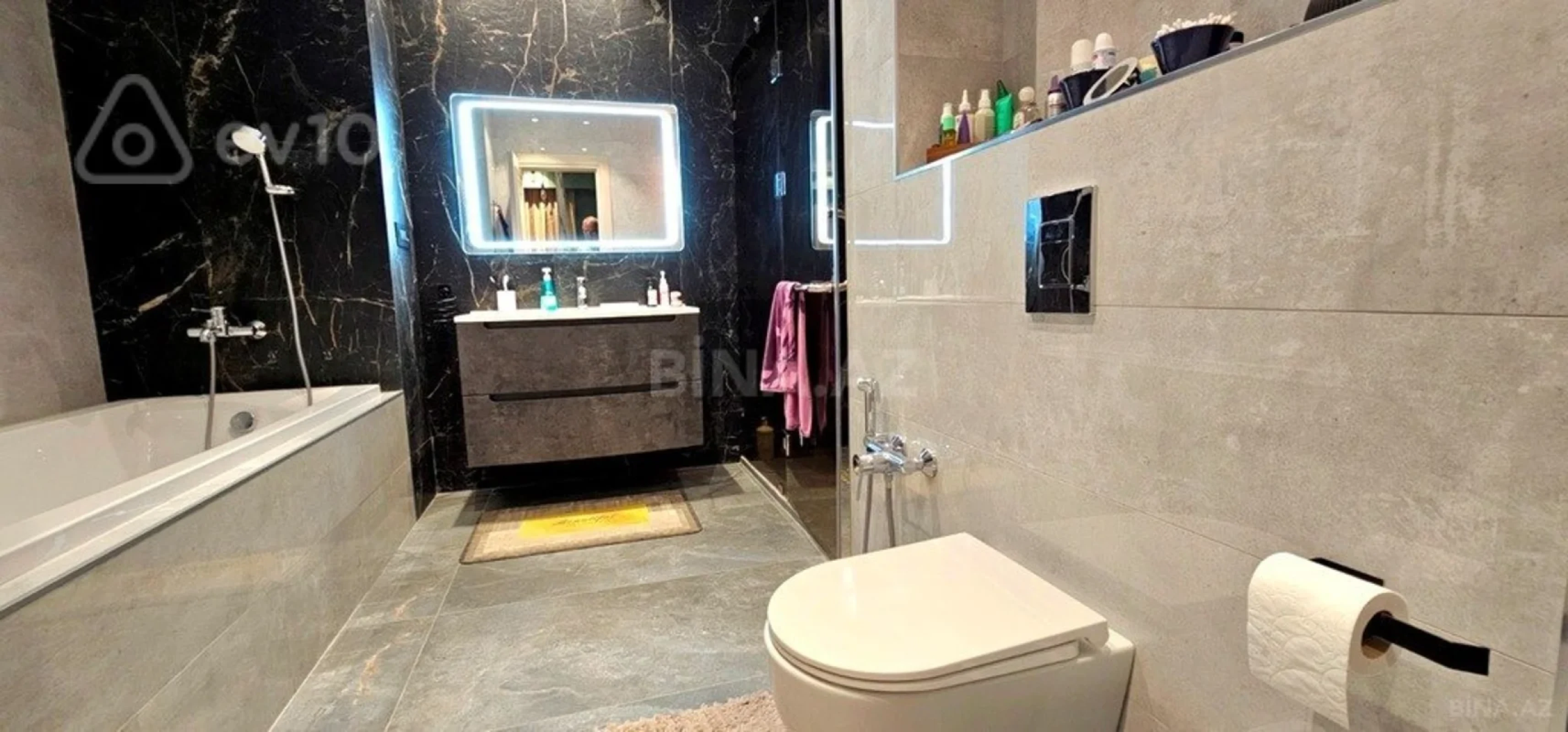 Kirayə verilir 4 otaqlı yeni tikili 229 m²