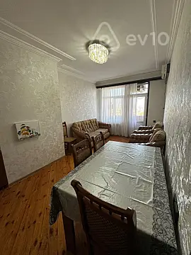 Kirayə verilir 2 otaqlı yeni tikili 68 m²