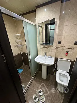 Kirayə verilir 2 otaqlı yeni tikili 68 m²