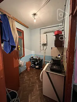 Satılır 2 otaqlı köhnə tikili 40 m²