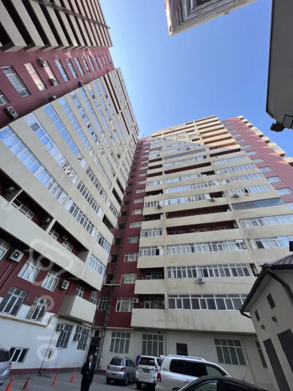 Satılır 3 otaqlı yeni tikili 135 m²