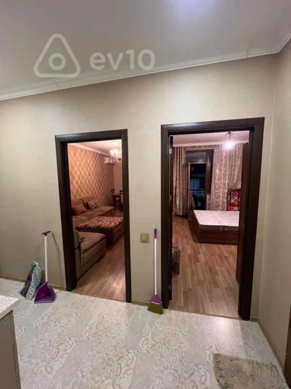 Kirayə verilir 2 otaqlı yeni tikili 68 m²