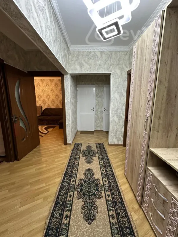 Kirayə verilir 3 otaqlı köhnə tikili 80 m²