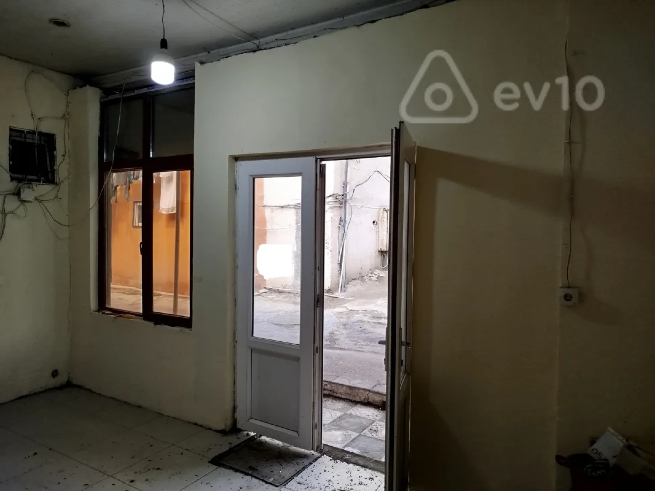 Kirayə verilir mənzil 15 m²