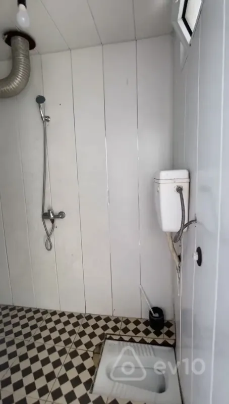 Kirayə verilir 2 otaqlı həyət evi 50 m²