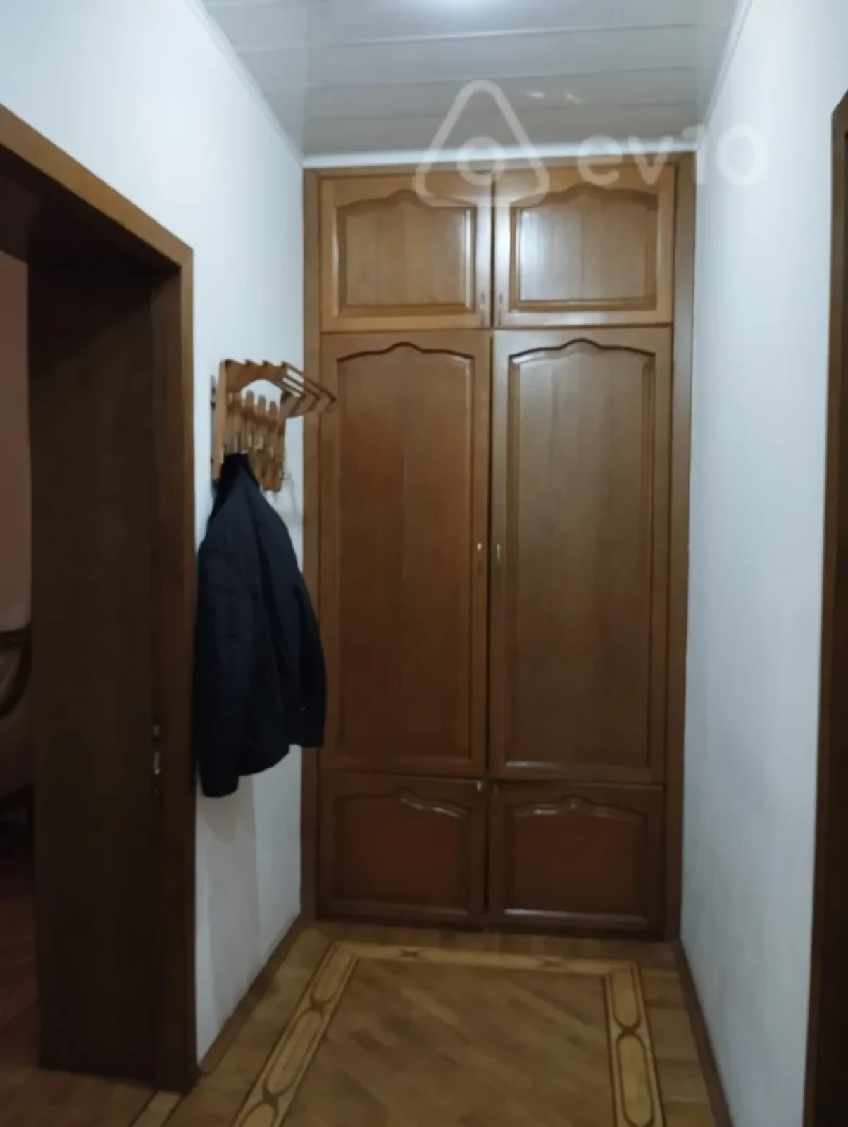 Kirayə verilir 2 otaqlı köhnə tikili 60 m²