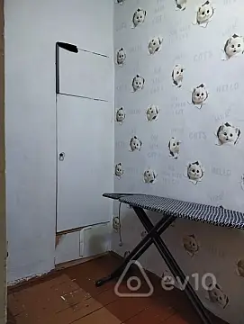 Kirayə verilir 3 otaqlı köhnə tikili 90 m²