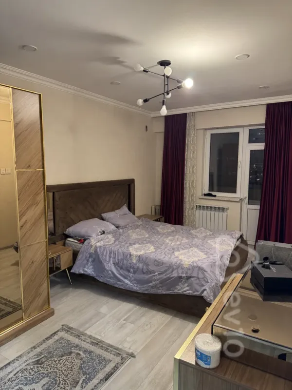 Kirayə verilir 3 otaqlı yeni tikili 96 m²