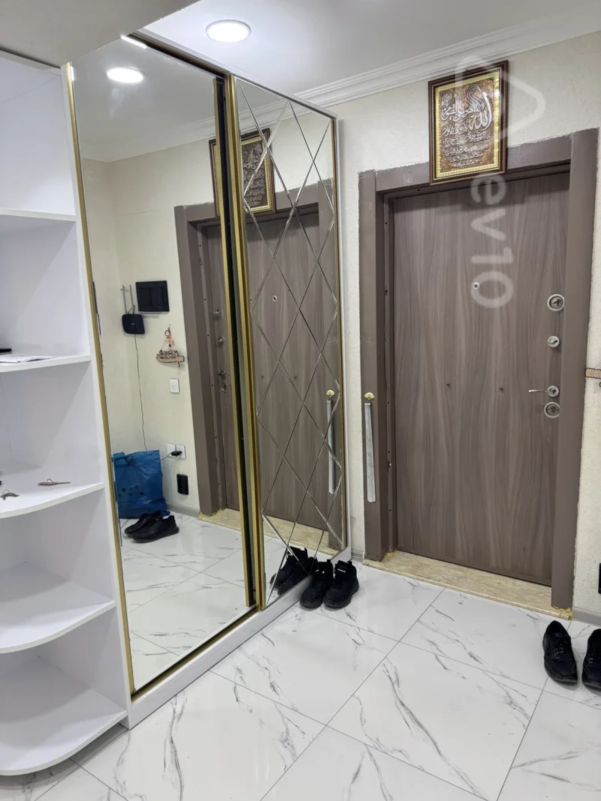 Kirayə verilir 3 otaqlı yeni tikili 96 m²