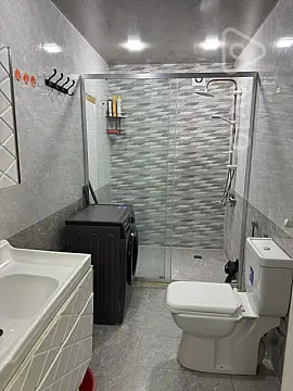 Kirayə verilir 3 otaqlı yeni tikili 96 m²