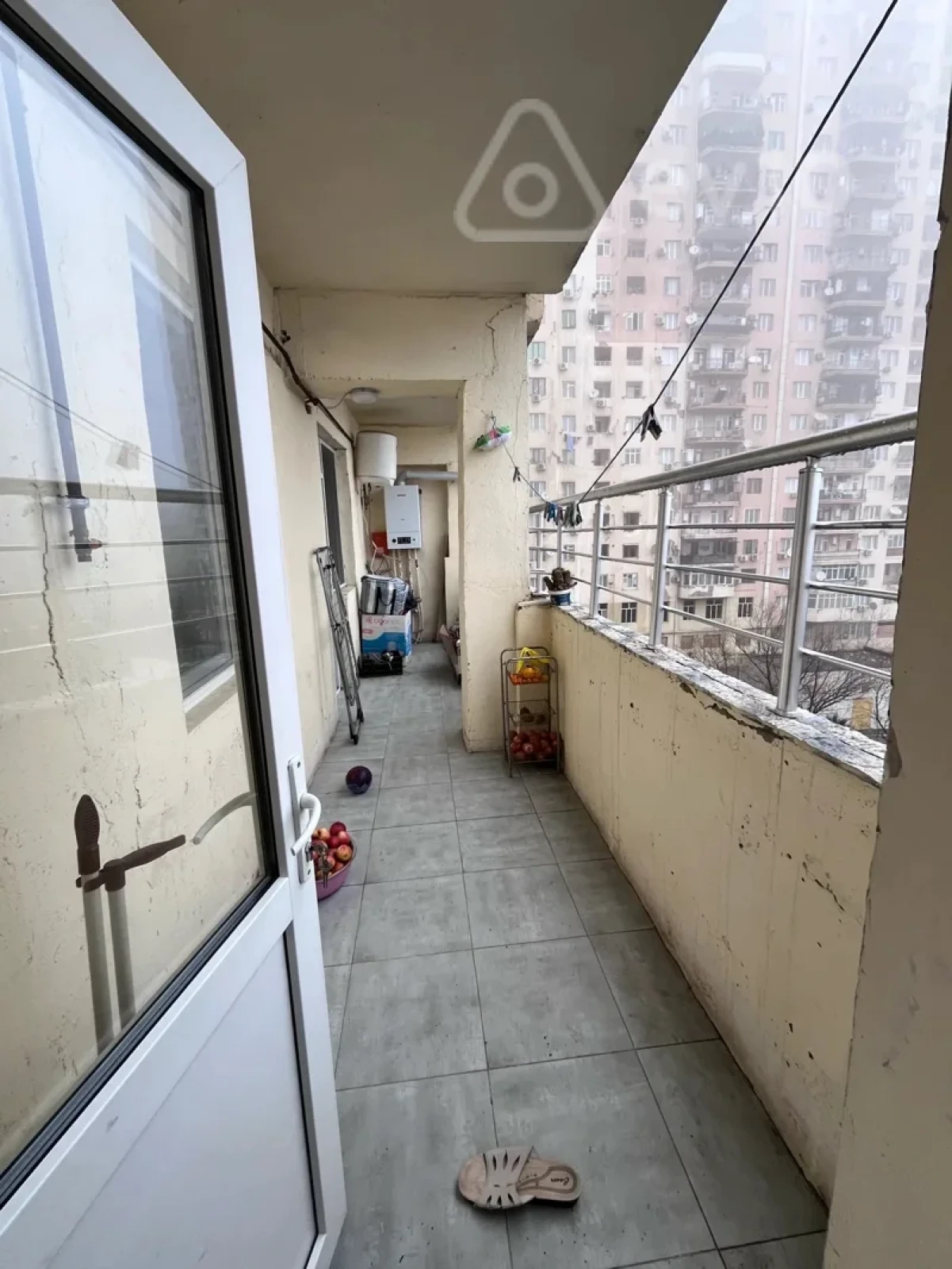 Kirayə verilir 3 otaqlı yeni tikili 96 m²