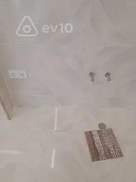 Kirayə verilir mənzil 90 m²