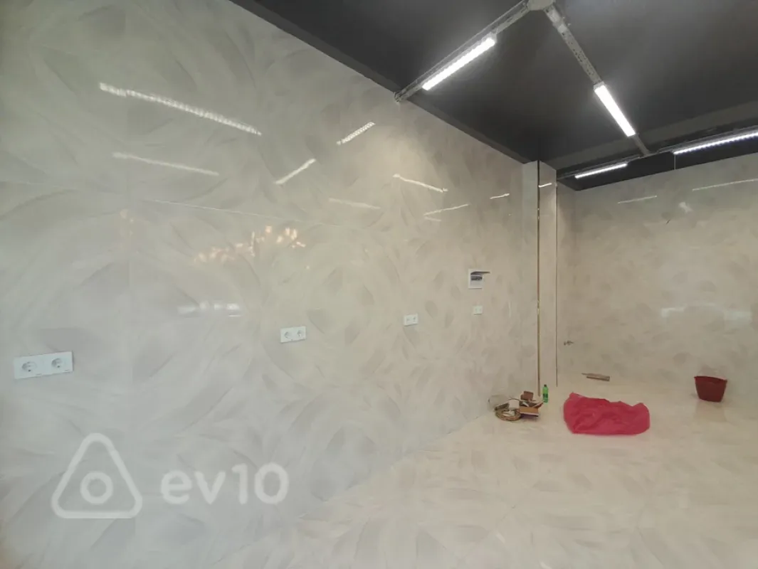 Kirayə verilir mənzil 90 m²