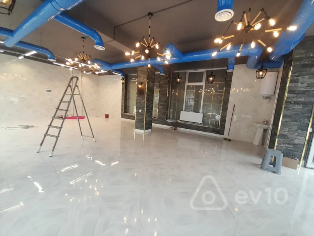 Kirayə verilir mənzil 90 m²