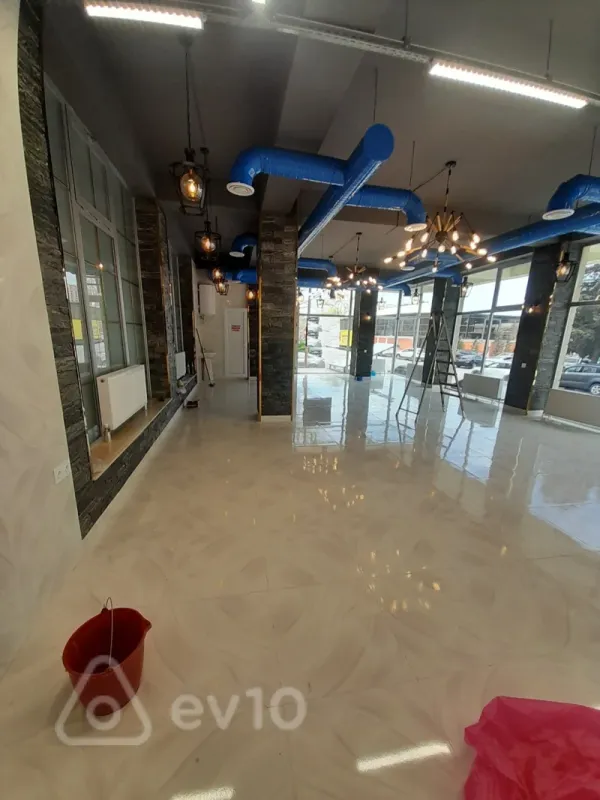 Kirayə verilir mənzil 90 m²