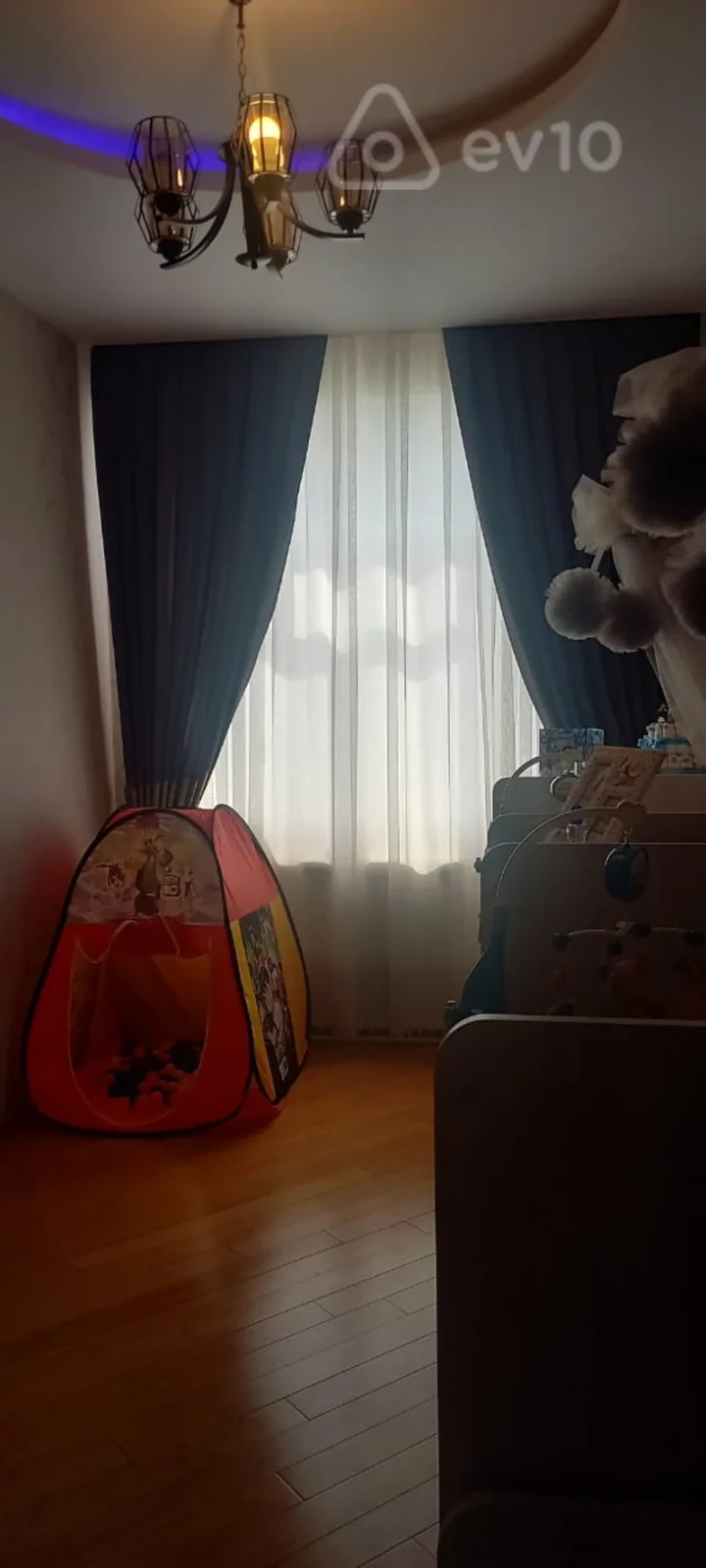 Satılır 3 otaqlı yeni tikili 90 m²