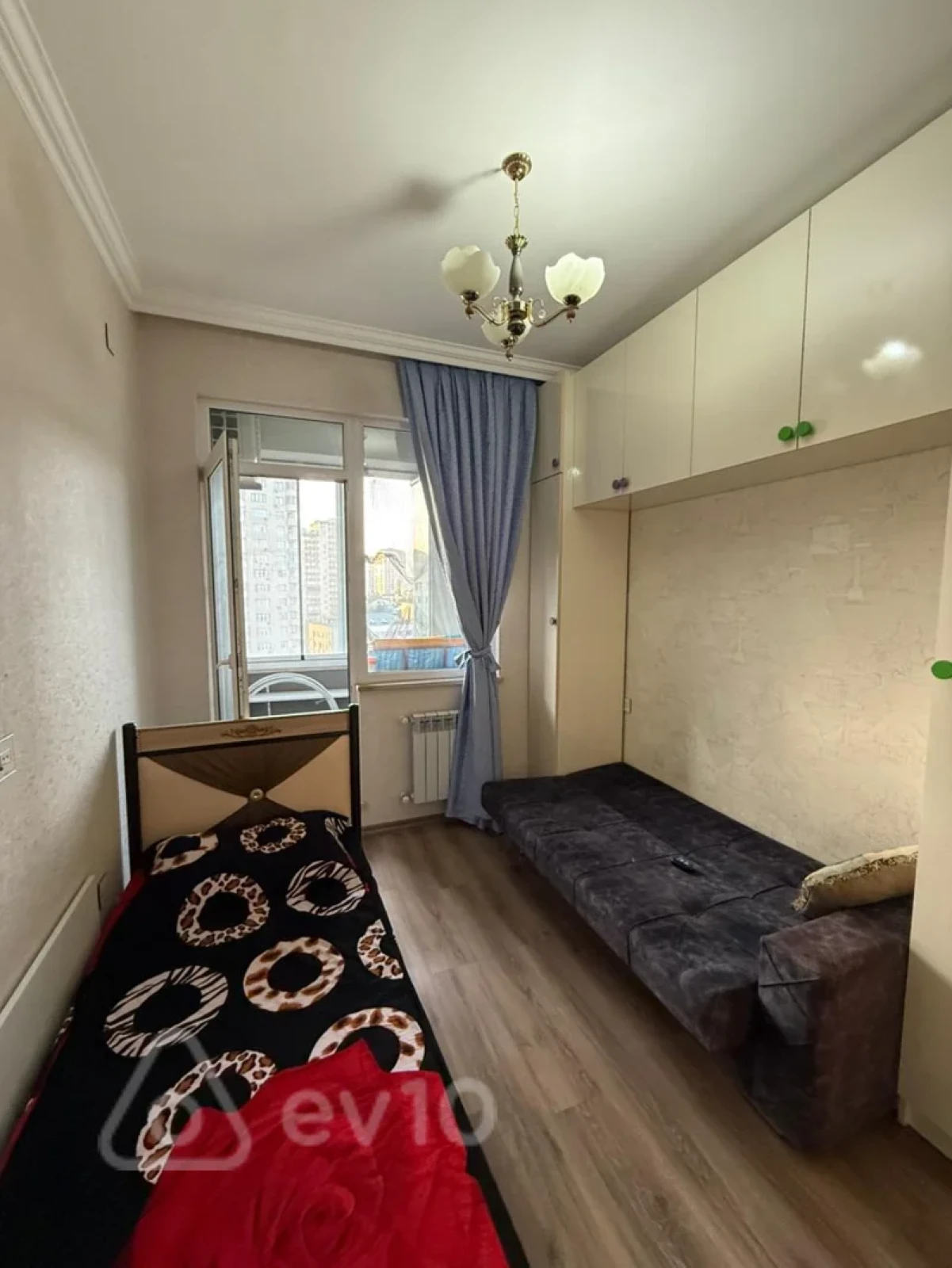 Kirayə verilir 2 otaqlı yeni tikili 55 m²