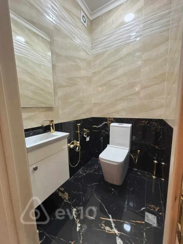 Kirayə verilir 3 otaqlı yeni tikili 125 m²