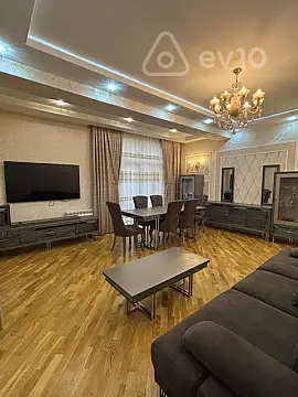 Kirayə verilir 3 otaqlı yeni tikili 125 m²