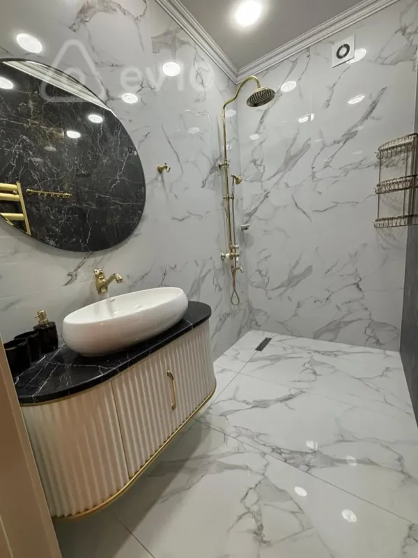 Kirayə verilir 3 otaqlı yeni tikili 125 m²