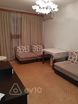 Kirayə verilir 2 otaqlı köhnə tikili 60 m² — Bakı, Nəsimi 2 otaq 60.00 m²