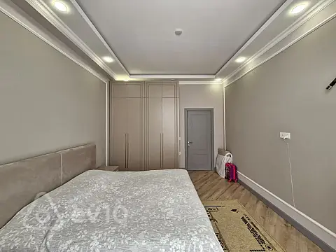 Satılır 2 otaqlı yeni tikili 87 m²
