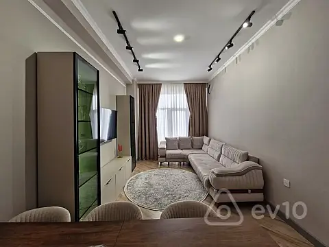 Satılır 2 otaqlı yeni tikili 87 m²