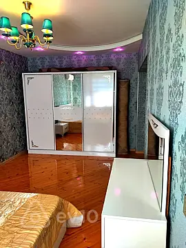 Kirayə verilir 2 otaqlı yeni tikili 90 m²