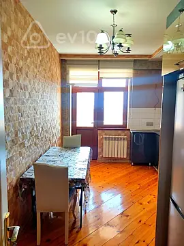 Kirayə verilir 2 otaqlı yeni tikili 90 m²